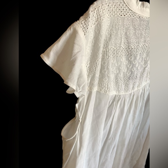 NWT TORRID Slub Crochet Detail Tie-Front White Plus Size Woman’s Top Shirt 2X - Picture 5 of 12